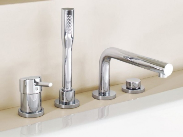 Смеситель Grohe Concetto New 19576002 на борт ванны фото 2
