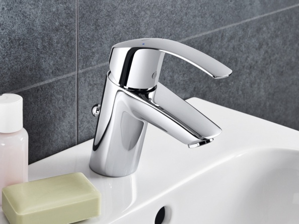 Смеситель Grohe Eurosmart New 23788002 для раковины фото 2