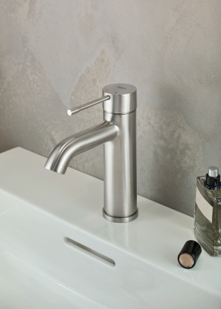 Смеситель Grohe Essence New 23589BE1 для раковины фото 2