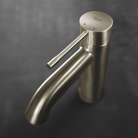 Смеситель Grohe Essence New 23589EN1 для раковины фото 2