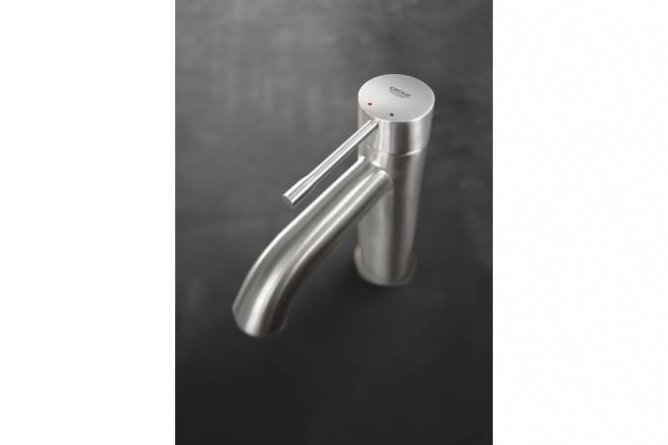 Смеситель Grohe Essence New 23589BE1 для раковины фото 3