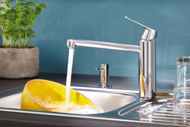 Смеситель Grohe Eurosmart Cosmopolitan  для кухонной мойки фото 4