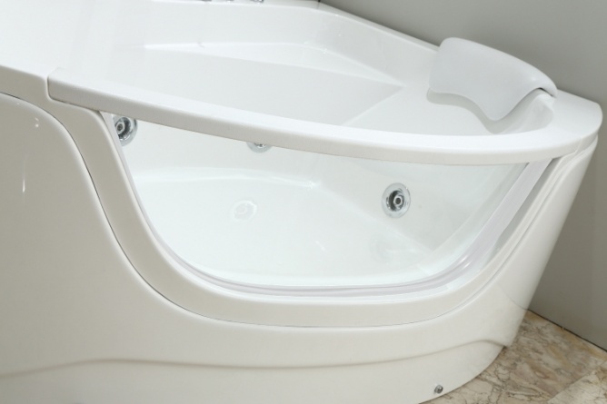 Акриловая ванна Black&White Galaxy GB5008 R фото 4