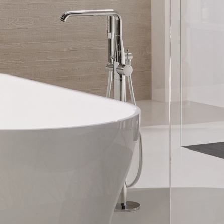 Смеситель Grohe Essence New 23491001 напольный фото 2
