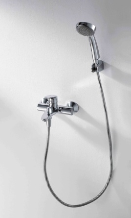 Смеситель Bravat Drop F64898C-B для ванны с душем фото 4