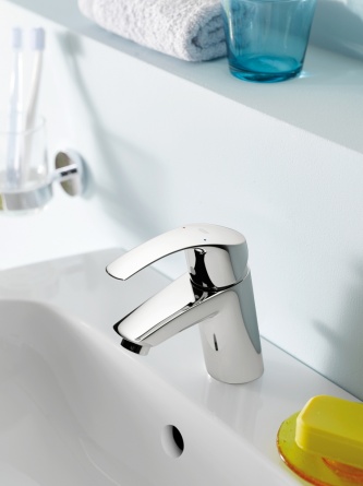 Смеситель Grohe Eurosmart New 23124002 для раковины с гигиеническим душем + Вентиль Grohe 22018000 фото 3
