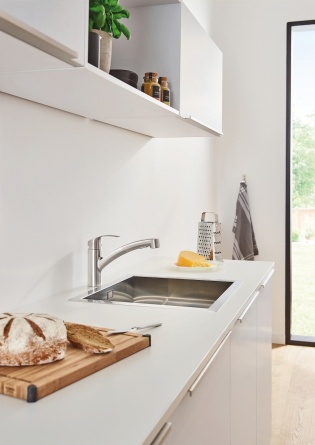 Смеситель Grohe Eurosmart 30305DC0 для кухонной мойки фото 4
