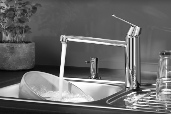 Смеситель Grohe Eurostyle Cosmopolitan  для кухонной мойки фото 8