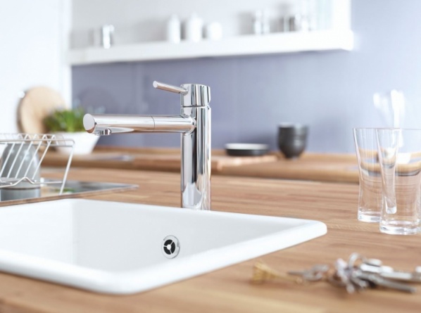 Смеситель для кухонной мойки Grohe Concetto со средним изливом фото 3